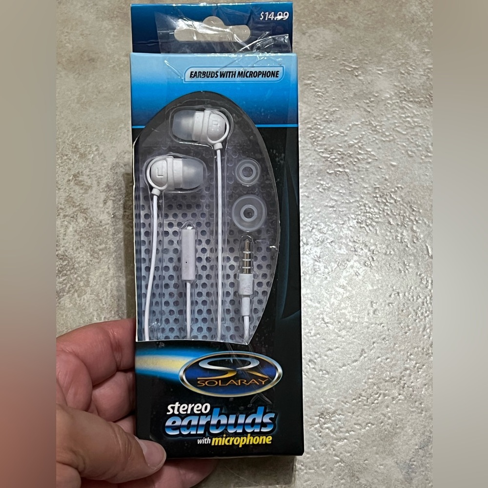 Stereo earbuds with microphone!😍